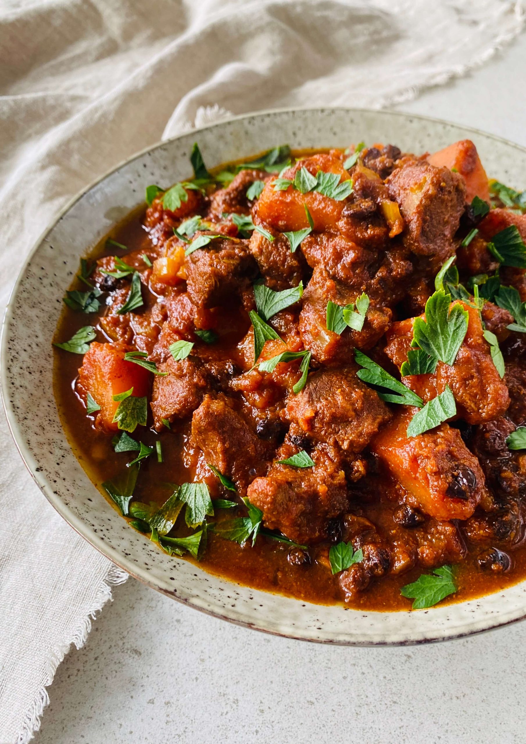 Super Easy Slow Cooker Moroccan Beef